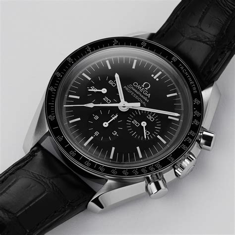 omega speedmaster moonwatch original size.